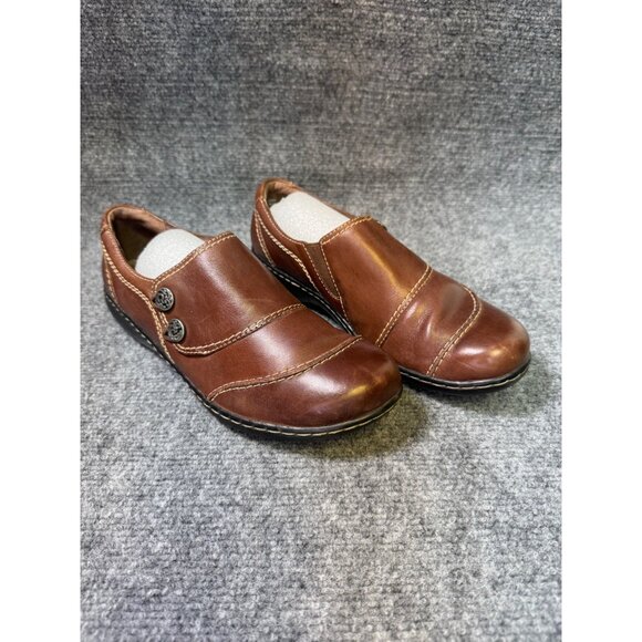 Clarks Womens Brown 9M Leather Slip-On Comfort Shoes W/ Button Accent - Picture 1 of 16